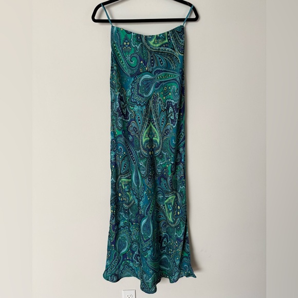 L'AGENCE Dresses & Skirts - NWT L'AGENCE Zeta Maxi Skirt in Lagoon Multi Paisley Bandana